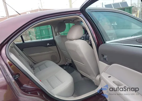 2011 Ford Fusion Se from USA, damaged, VIN 3FAHP0HA8BR317528